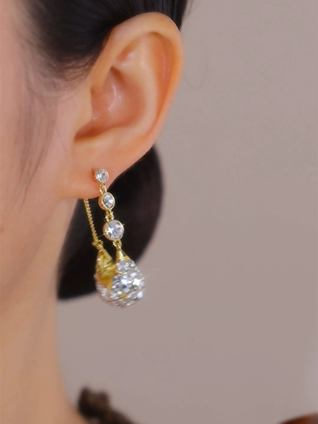 Diamond zircon Cardle earrings(24k gold plated)